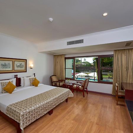 Casino Hotel - Cgh Earth, Cochin Kochi Esterno foto