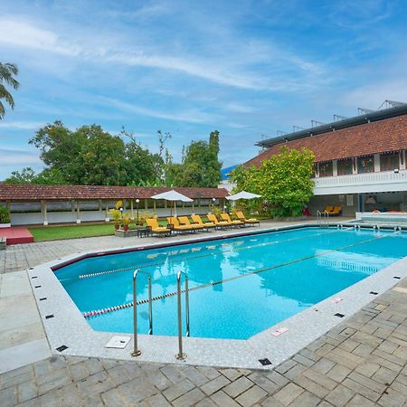Casino Hotel - Cgh Earth, Cochin Kochi Esterno foto