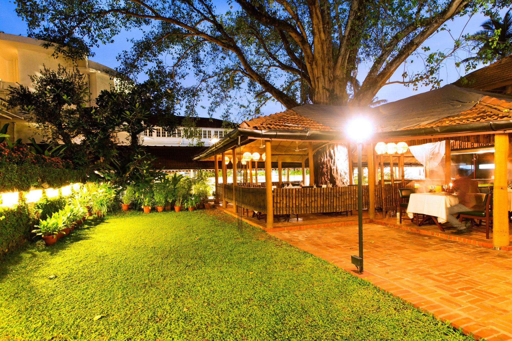 Casino Hotel - Cgh Earth, Cochin Kochi Esterno foto