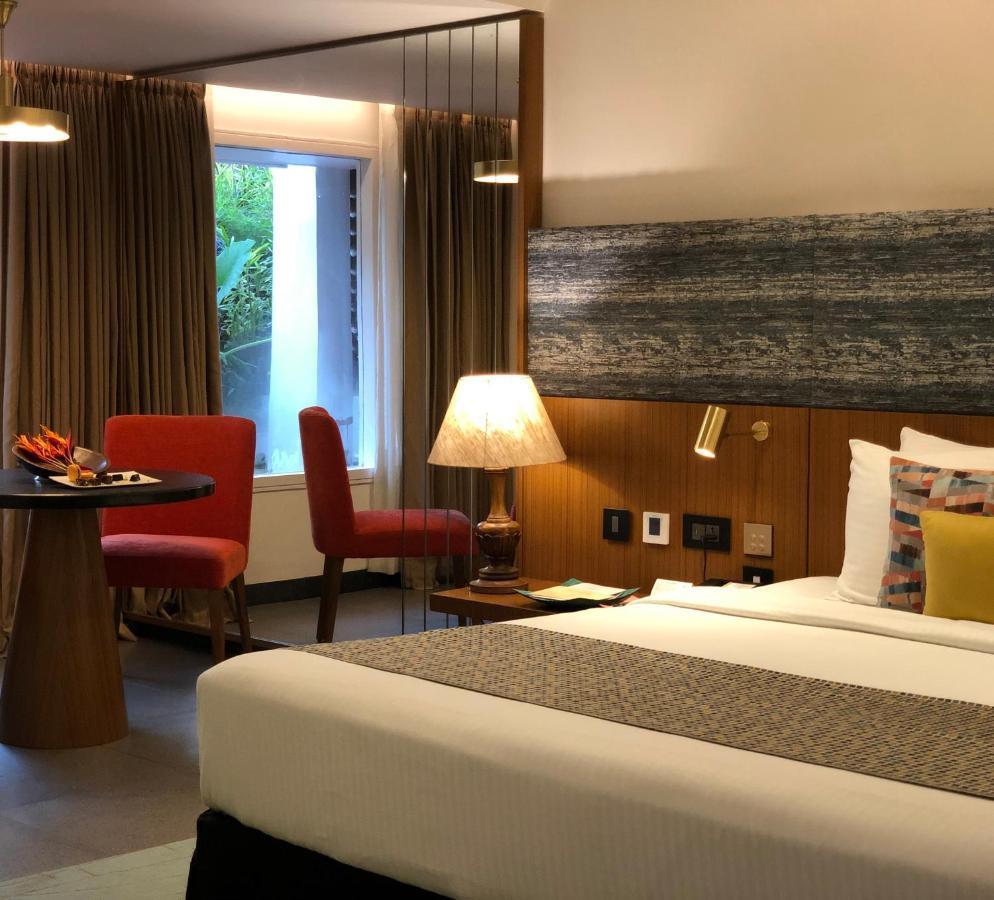 Casino Hotel - Cgh Earth, Cochin Kochi Esterno foto
