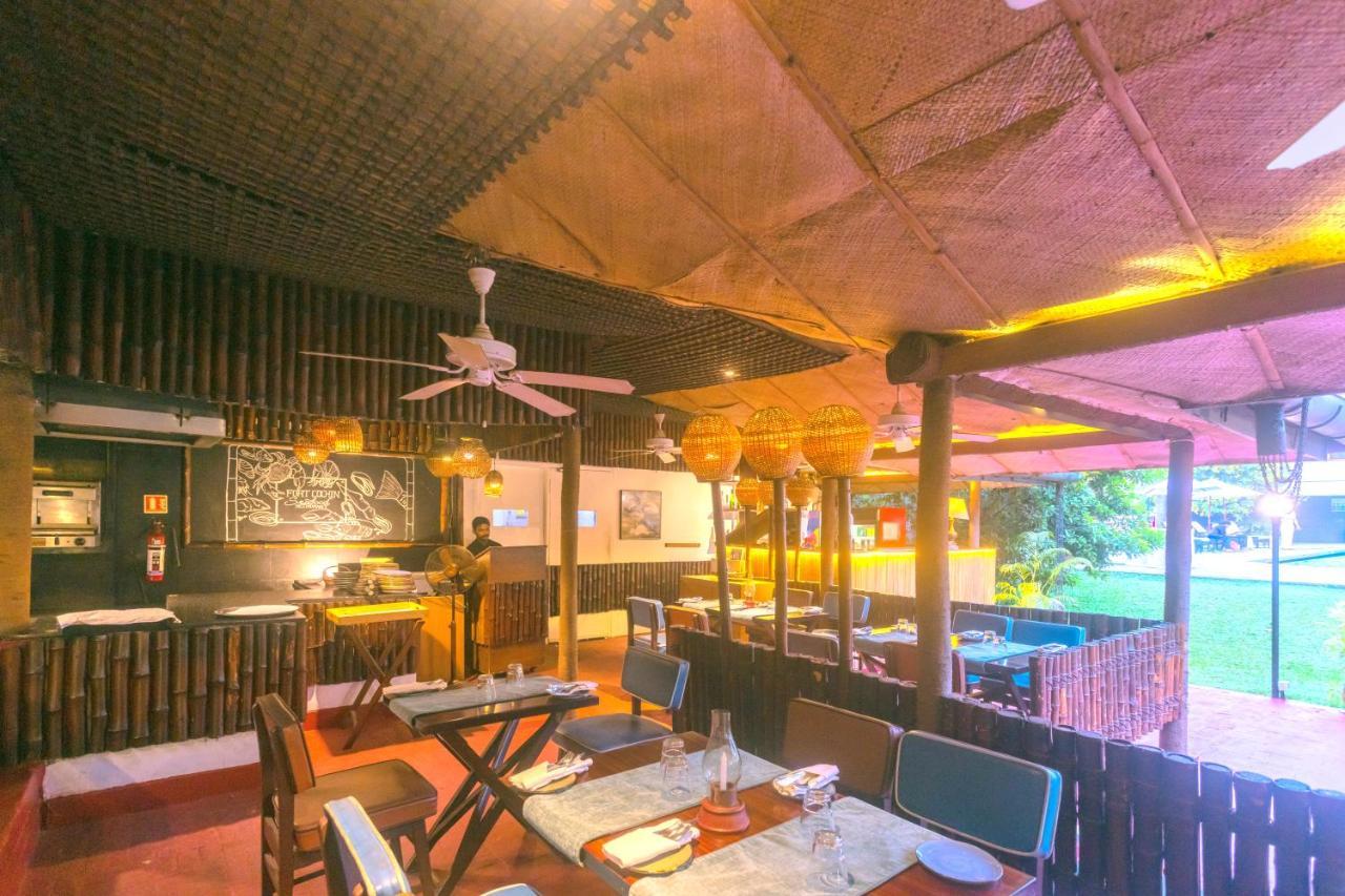Casino Hotel - Cgh Earth, Cochin Kochi Esterno foto