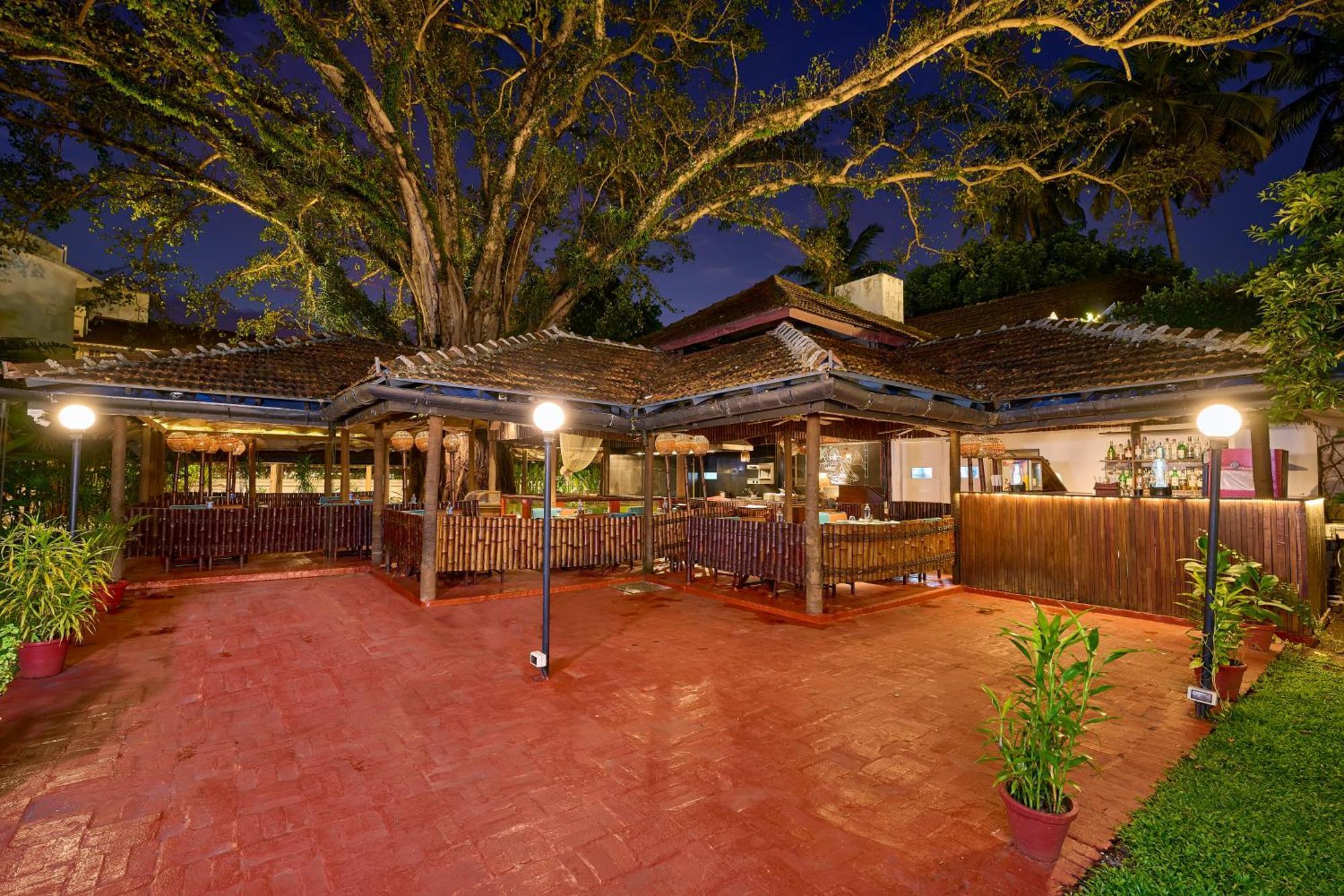 Casino Hotel - Cgh Earth, Cochin Kochi Esterno foto
