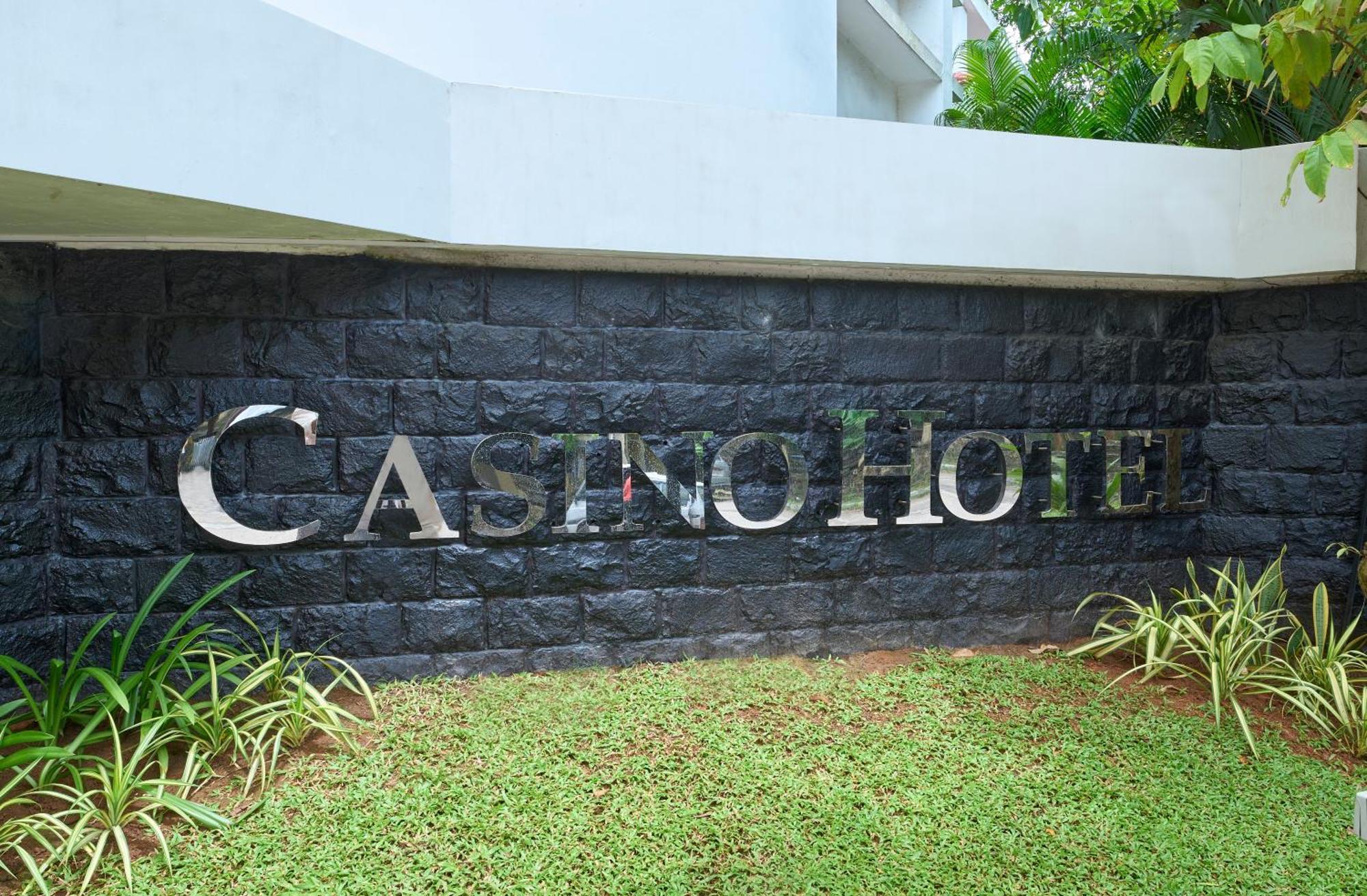 Casino Hotel - Cgh Earth, Cochin Kochi Esterno foto