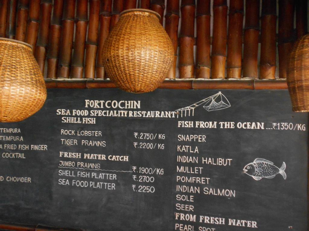 Casino Hotel - Cgh Earth, Cochin Kochi Esterno foto