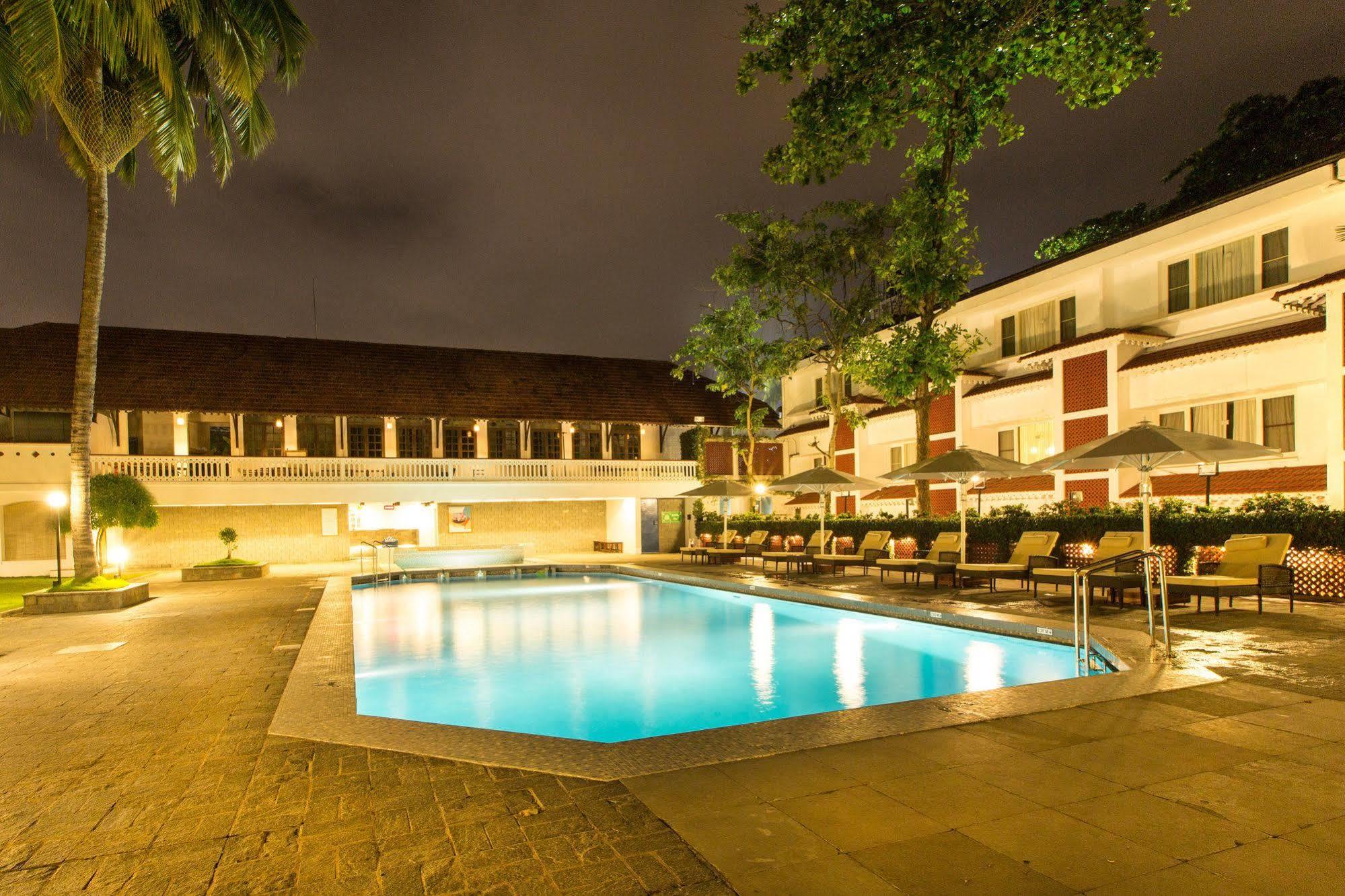Casino Hotel - Cgh Earth, Cochin Kochi Esterno foto
